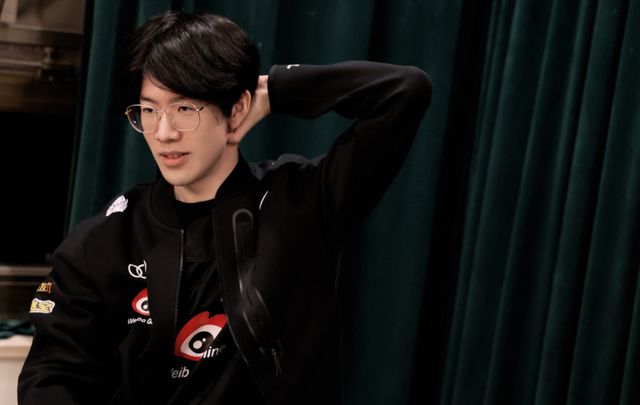 C9官推告别Perkz：你一直都是赛场上最亮眼的人